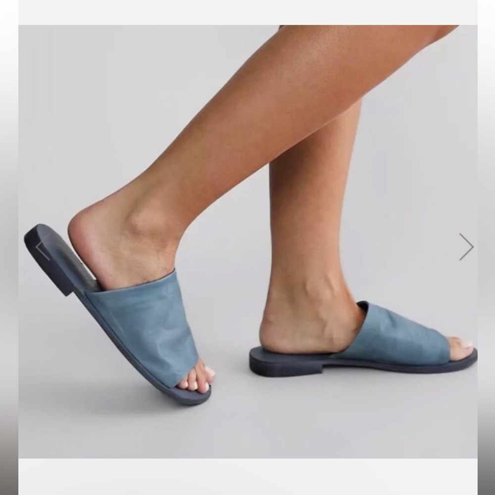 Free People Vicente Slide Sandals Blue Leather Size 36.5